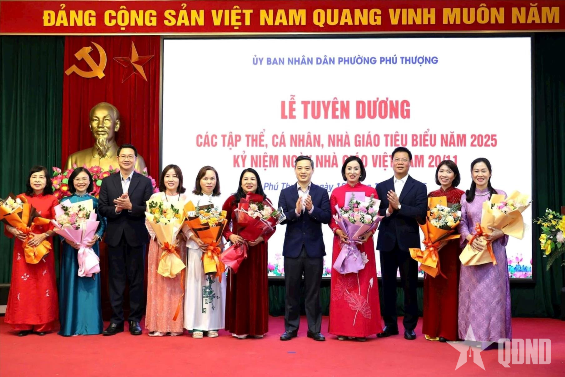 Hà Nội: Các địa phương tổ chức tri ân nhà giáo tiêu biểu

